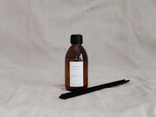 Load image into Gallery viewer, Kingdom Diffuser Refill w Silk Fibre Reeds
