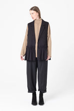 Load image into Gallery viewer, Company of Strangers | Integrate Vest | Black Twill