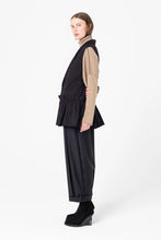 Load image into Gallery viewer, Company of Strangers | Integrate Vest | Black Twill