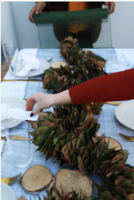 Load image into Gallery viewer, Garland | Dried Leaf