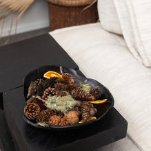 Load image into Gallery viewer, Forest Floor potpourri | Amberoud