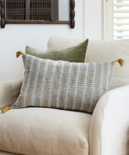 Load image into Gallery viewer, Leaf Handblock Velvet Cushion Cover
