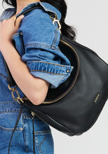 Load image into Gallery viewer, SABEN | Frankie Shoulder Bag
