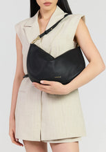 Load image into Gallery viewer, SABEN | Noa Shoulder Bag