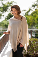 Load image into Gallery viewer, Cashmere Topper