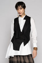Load image into Gallery viewer, Dogstar | Chromate Vest | Black