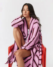 Load image into Gallery viewer, Hommey Robe | Fushsia