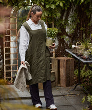 Load image into Gallery viewer, Cross Back Apron