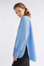 Load image into Gallery viewer, Elk - Hedi Shirt | Chambray Stripe