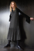 Load image into Gallery viewer, Trelise Cooper - Pleaty Sweetie Dress | Black