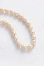 Load image into Gallery viewer, Luna Pearl Necklace
