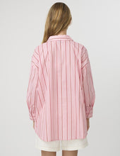 Load image into Gallery viewer, Stella &amp; Gemma | Pepper Shirt | Valentine Stripe
