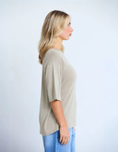 Load image into Gallery viewer, Aretha Knit | Gold Shimmer
