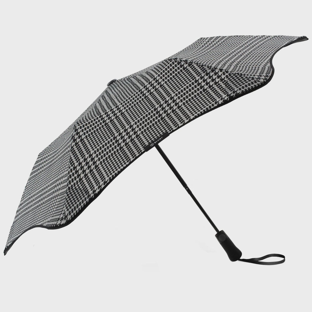 BLUNT Metro | Houndstooth