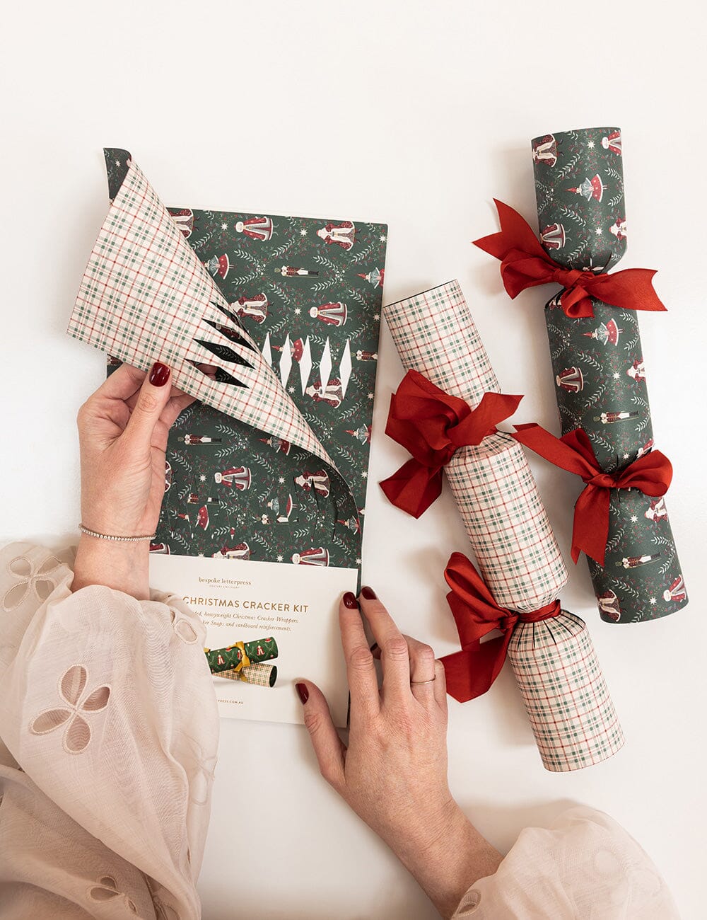 Christmas Cracker Kit | Mr & Mrs Claus