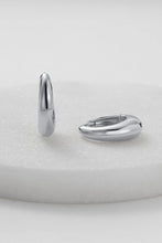 Load image into Gallery viewer, Cleo Hoop | Medium | Silver
