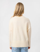 Load image into Gallery viewer, Stella &amp; Gemma Pieter Knit | Ivory

