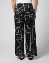 Load image into Gallery viewer, Jenna Pant | Black + White
