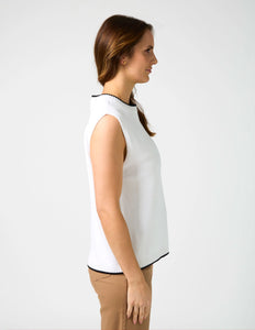 Jenni Vest | White