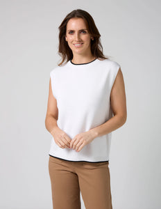 Jenni Vest | White