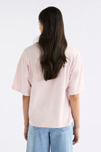 Load image into Gallery viewer, Kovaa Tee | Mallow
