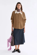 Load image into Gallery viewer, Elk - Lantis Print Scarf
