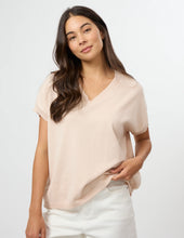 Load image into Gallery viewer, Stella + Gemma | Lilly Top
