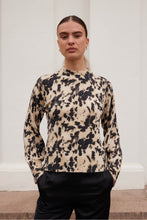 Load image into Gallery viewer, New Arber Knit
