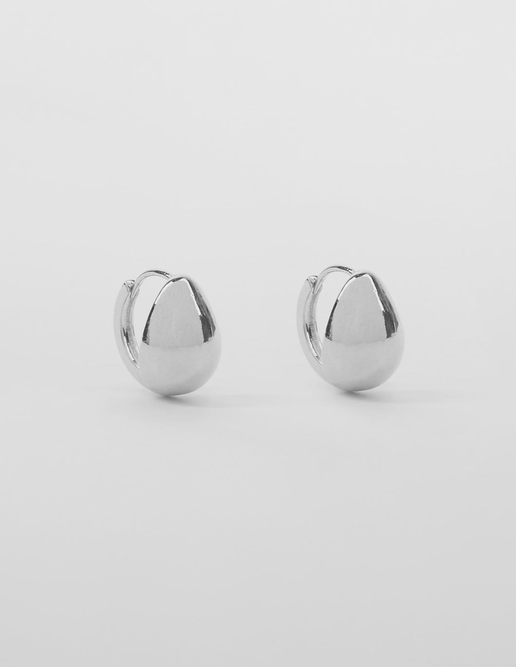 Earring Silver Solid Tear Drop