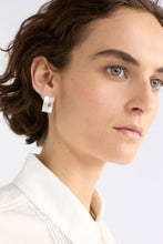 Load image into Gallery viewer, Trel Stud Earring

