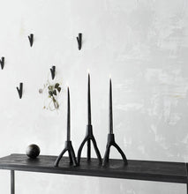 Load image into Gallery viewer, Alon Candleholder
