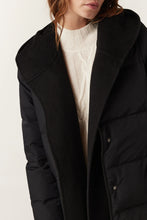 Load image into Gallery viewer, Henderson Puffer | Black
