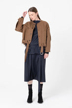 Load image into Gallery viewer, Company Of Strangers Extend Jacket | Walnut
