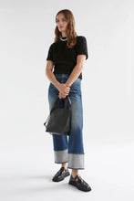 Load image into Gallery viewer, Modell Jean | Faded Indigo
