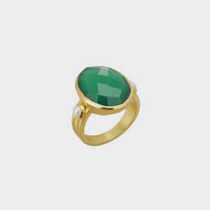 Wandering Soul | Pearl Ring | Green Onyx