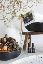 Load image into Gallery viewer, Forest Floor potpourri | Amberoud
