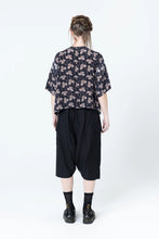 Load image into Gallery viewer, Company Of Strangers | Pose Jacket | Pixel Printed Silk Crepe

