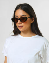 Load image into Gallery viewer, Sahara Sunglass | Black
