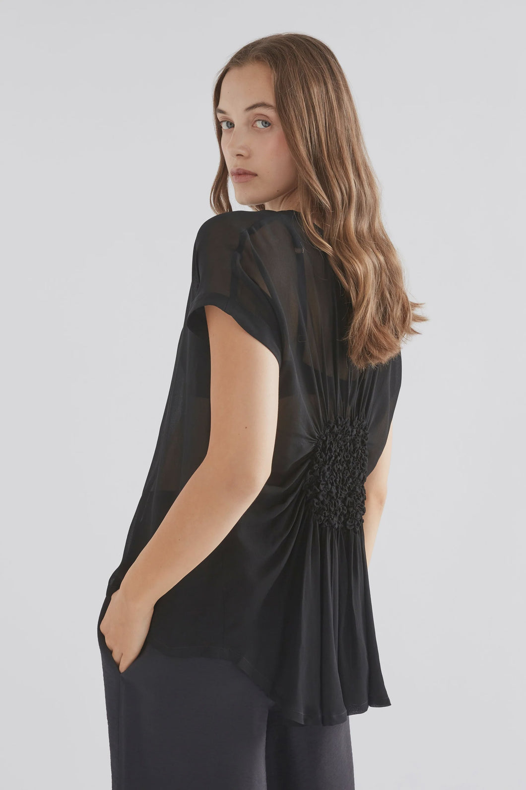 Sheer Webb Top | Black