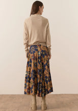 Load image into Gallery viewer, Tess Sunray Pleat Skirt
