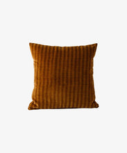 Load image into Gallery viewer, Tobacco Diamonds Handblock Cushion Cover
