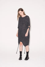 Load image into Gallery viewer, Balance Tunic | Black/Grey Code
